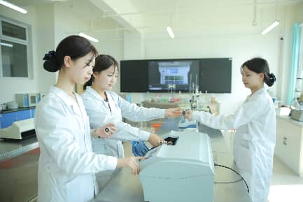 立足AI背景开展颐养康养复合型人才培养新路径